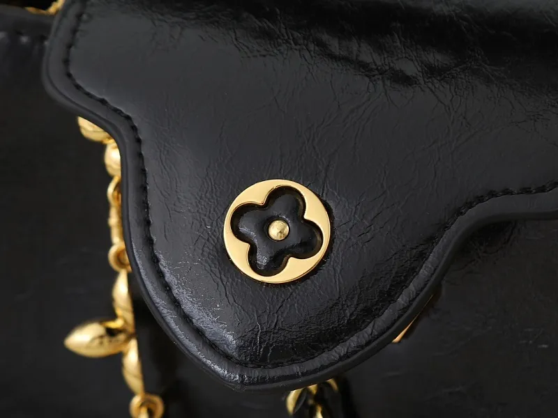 All Categories Chanel Women's Bags (Chanel) Chanel M25492