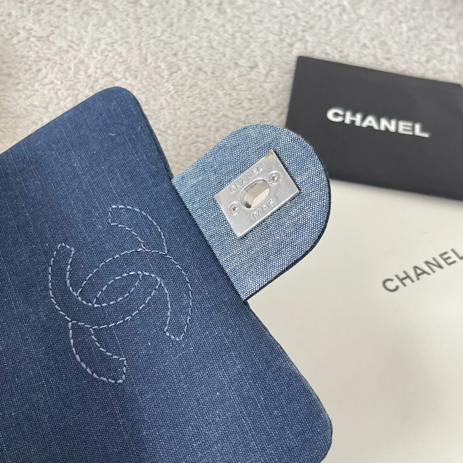 All Categories Chanel Women's Bags (Chanel) Chanel 17