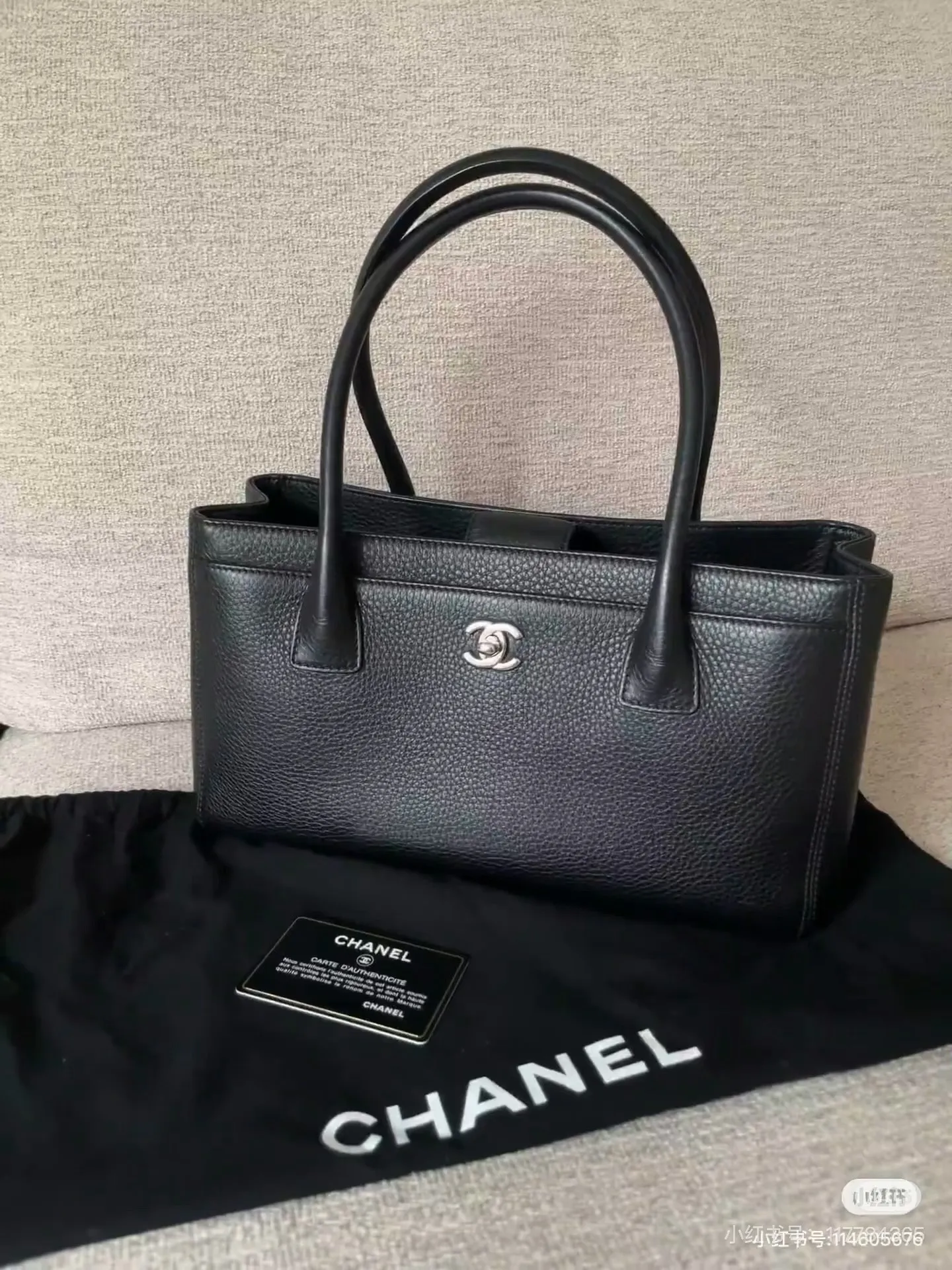 All Categories Chanel Women's Bags 2 (Chanel) Chanel Original Single 2011 Small Medium Size