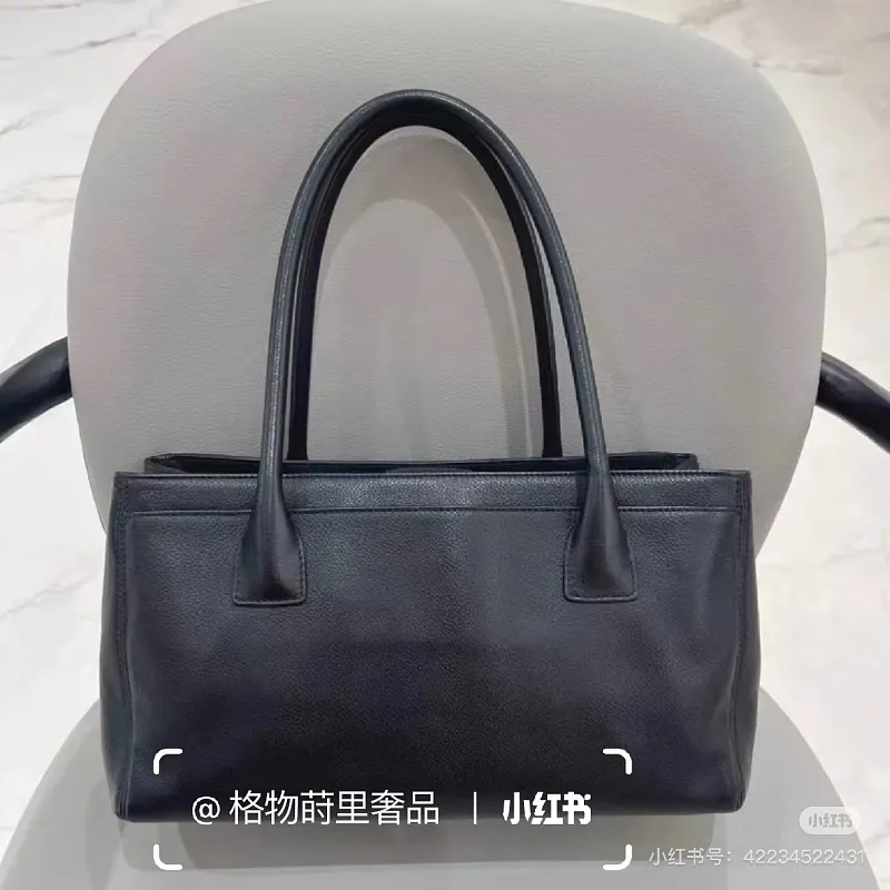 All Categories Chanel Women's Bags 2 (Chanel) Chanel Original Single 2011 Small Medium Size