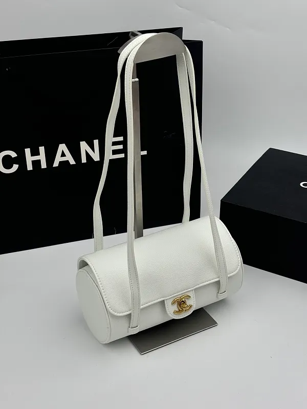 All Categories Official Website "Brand Women's Bags" Women's Bags 💙 Chanel 2026 Official Website CHANEL Underarm Bag