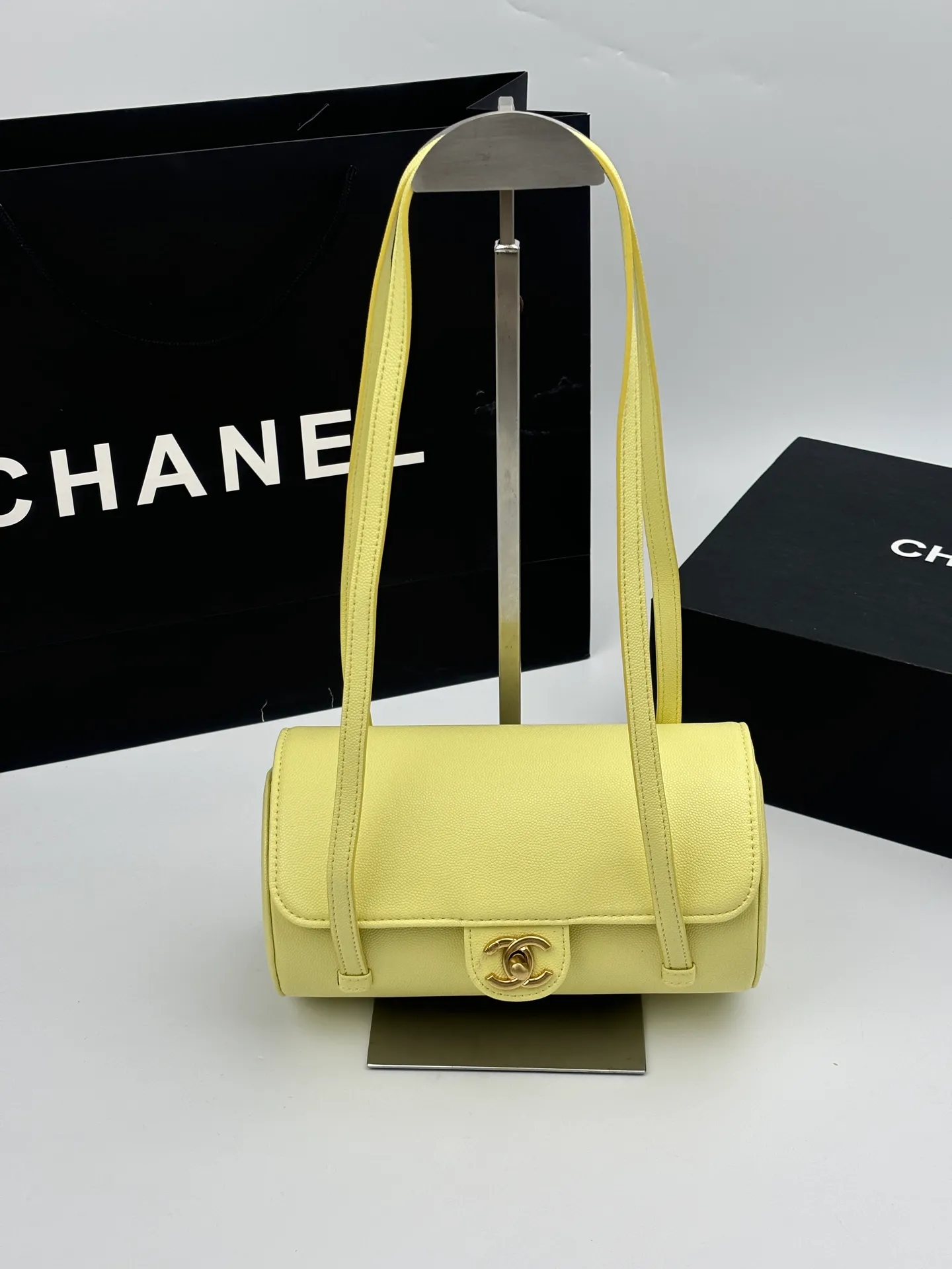 All Categories Official Website "Brand Women's Bags" Women's Bags 💙 Chanel 2026 Official Website CHANEL Underarm Bag