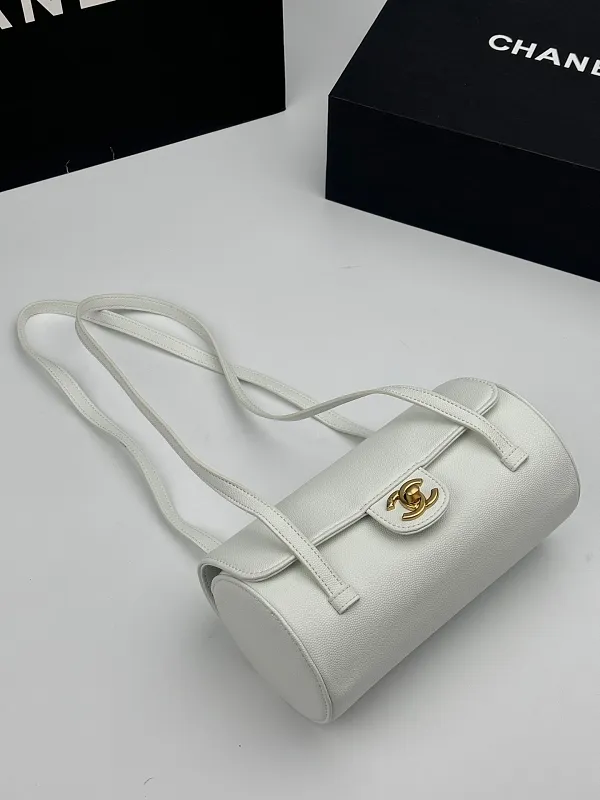 All Categories Official Website "Brand Women's Bags" Women's Bags 💙 Chanel 2026 Official Website CHANEL Underarm Bag