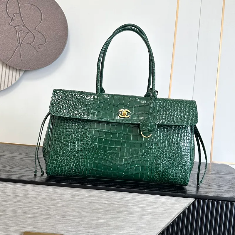 All Categories Chanel Women's Bags (Chanel) Chanel Original 6428 Crocodile Embossed Leather