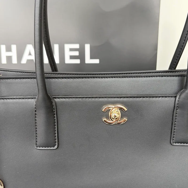 All Categories Official Website "Brand Women's Bags" Women's Bags 💙 Chanel 2026 Official Website CHANEL Handbags