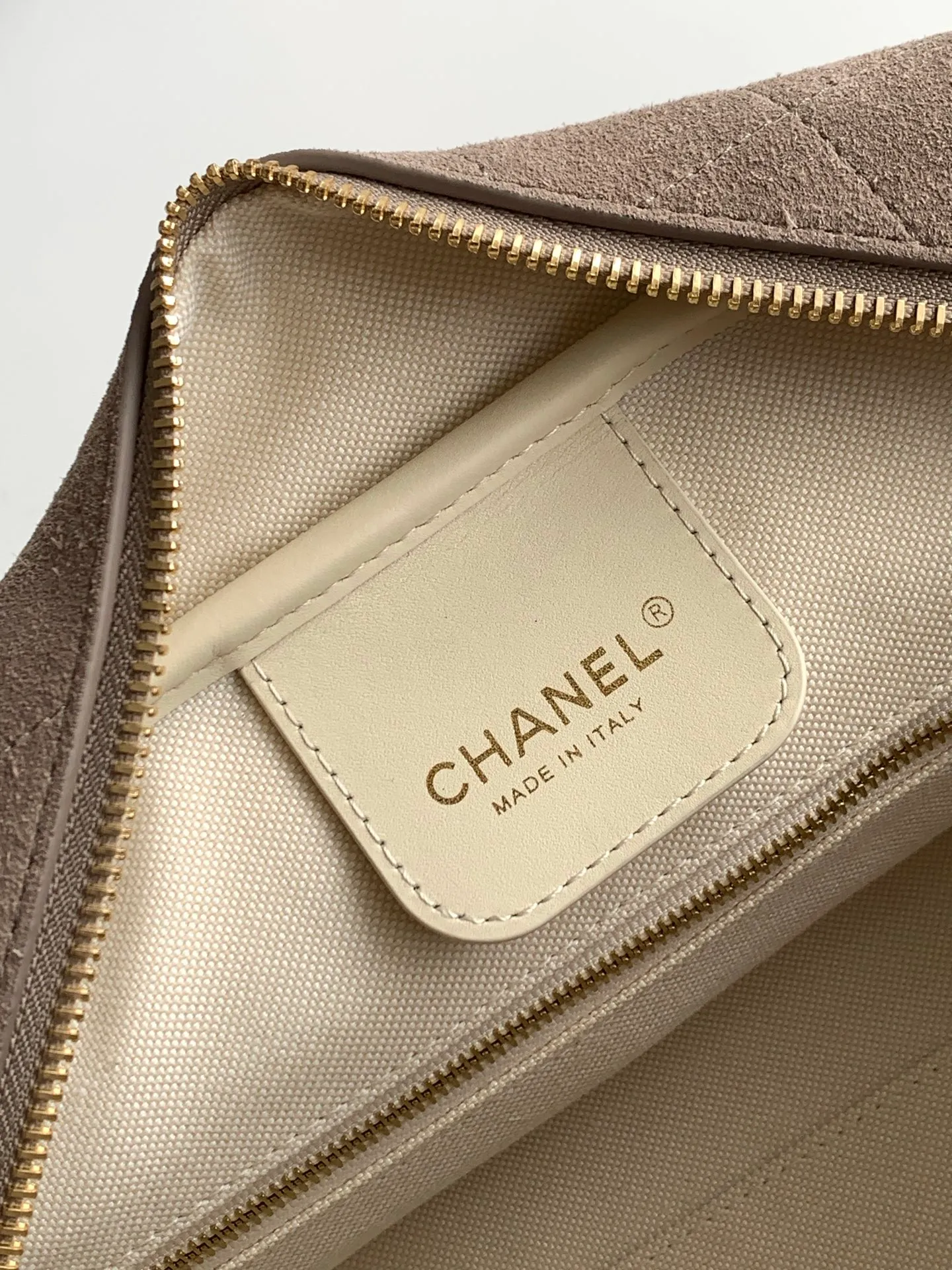 All Categories Chanel Women's Bag 2 (Chanel) Chanel Original Order AS6211