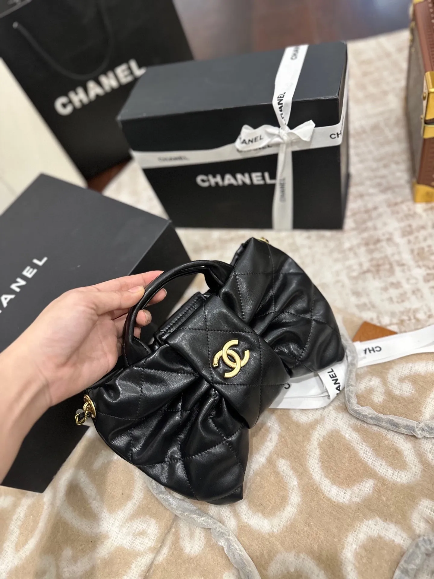 All Categories Official Website "Brand Women's Bags" Women's Bags 💙 Chanel 2025 New Chanel Bow Chain Bag