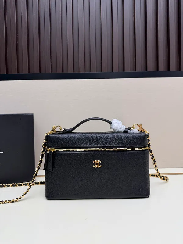 All Categories Chanel Women's Bags (Chanel) Chanel Small Size 4901