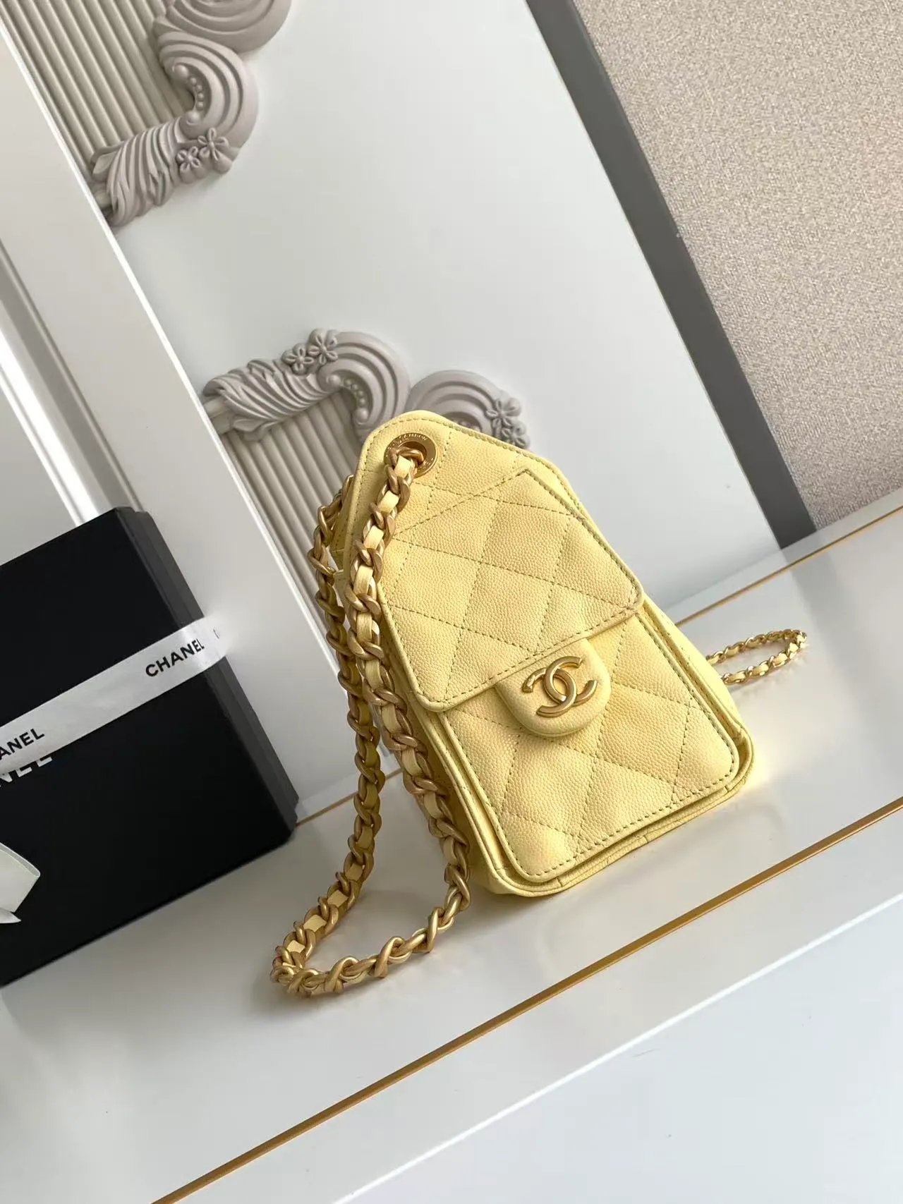 All Categories Chanel Women's Bag 2 (Chanel) Chanel Original AS5631-2