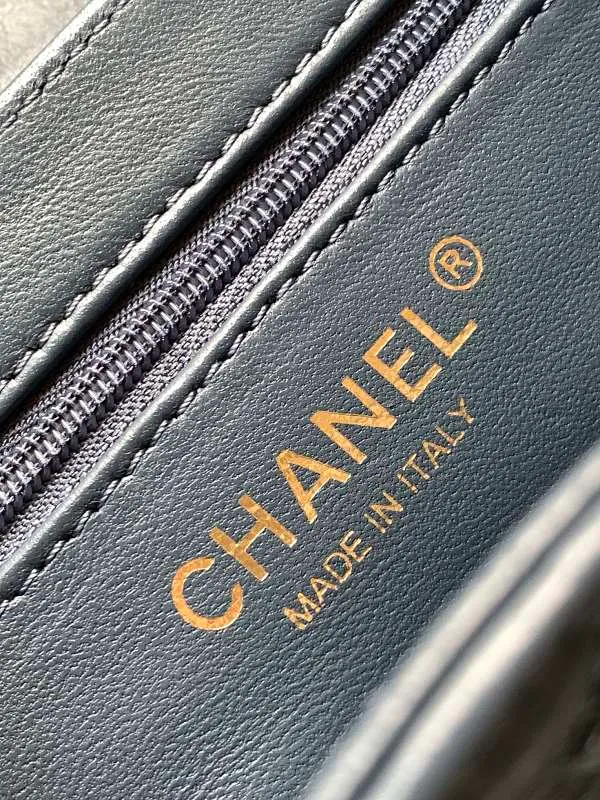 All Categories Chanel Women's Bags 2 (Chanel) Chanel Original AS4416D