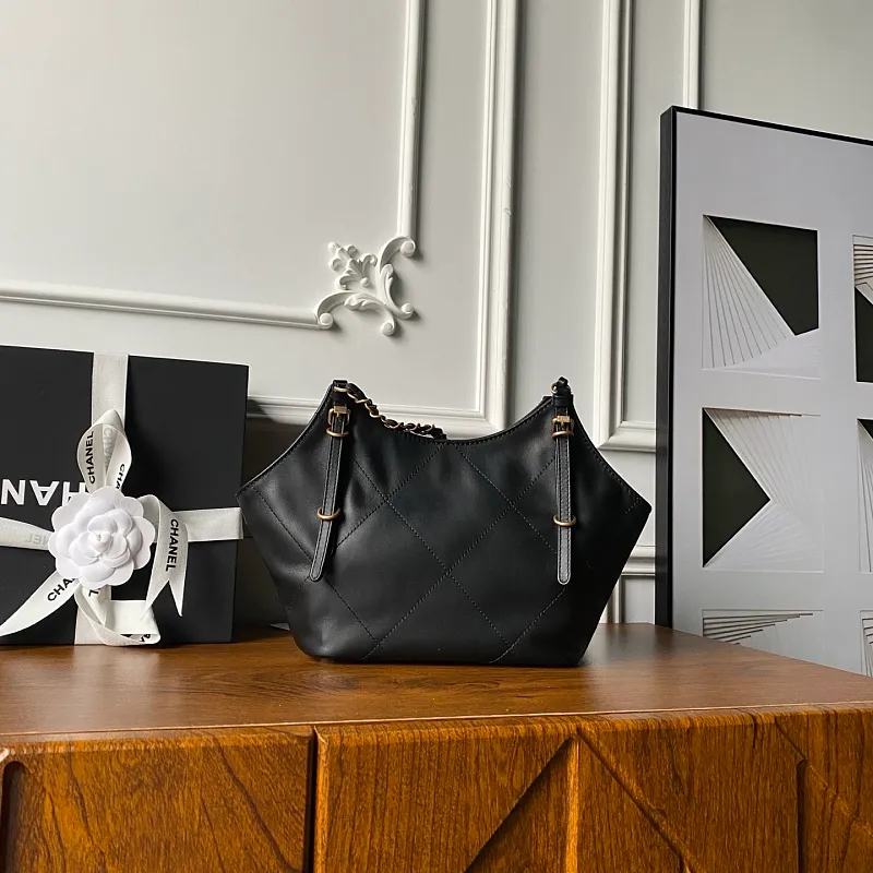 All Categories Chanel Women's Bags 2 (Chanel) Chanel Original AS6015