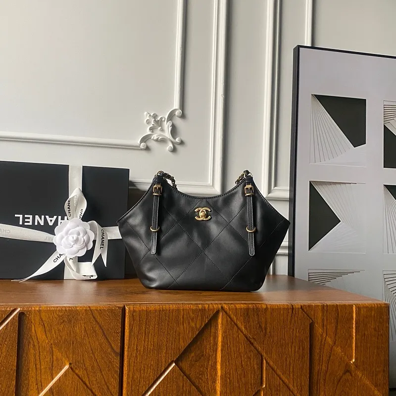 All Categories Chanel Women's Bags 2 (Chanel) Chanel Original AS6015