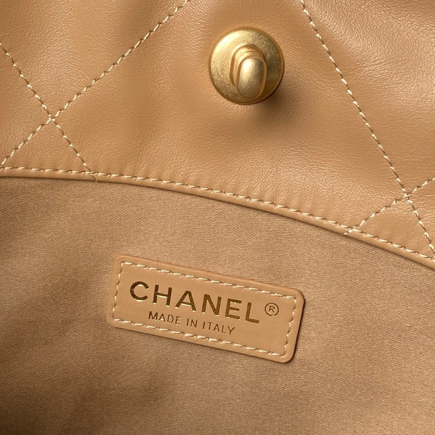 All Categories Chanel Women's Bags 2 (Chanel) Chanel Original AS6015
