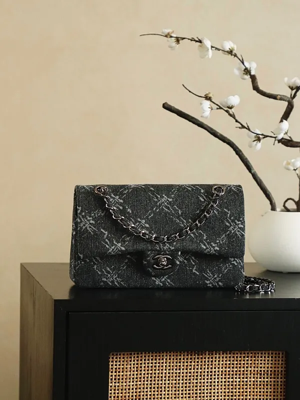 All Categories Chanel Women's Bags (Chanel) Chanel 157