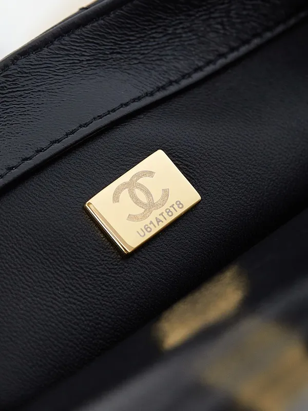 All Categories Chanel Women's Bag 2 (Chanel) Chanel Original AS5032