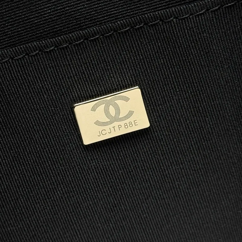 All Categories Official Website "Brand Women's Bags" Women's Bags 💙 Chanel 2026 Official Website CHANEL Crossbody Bag