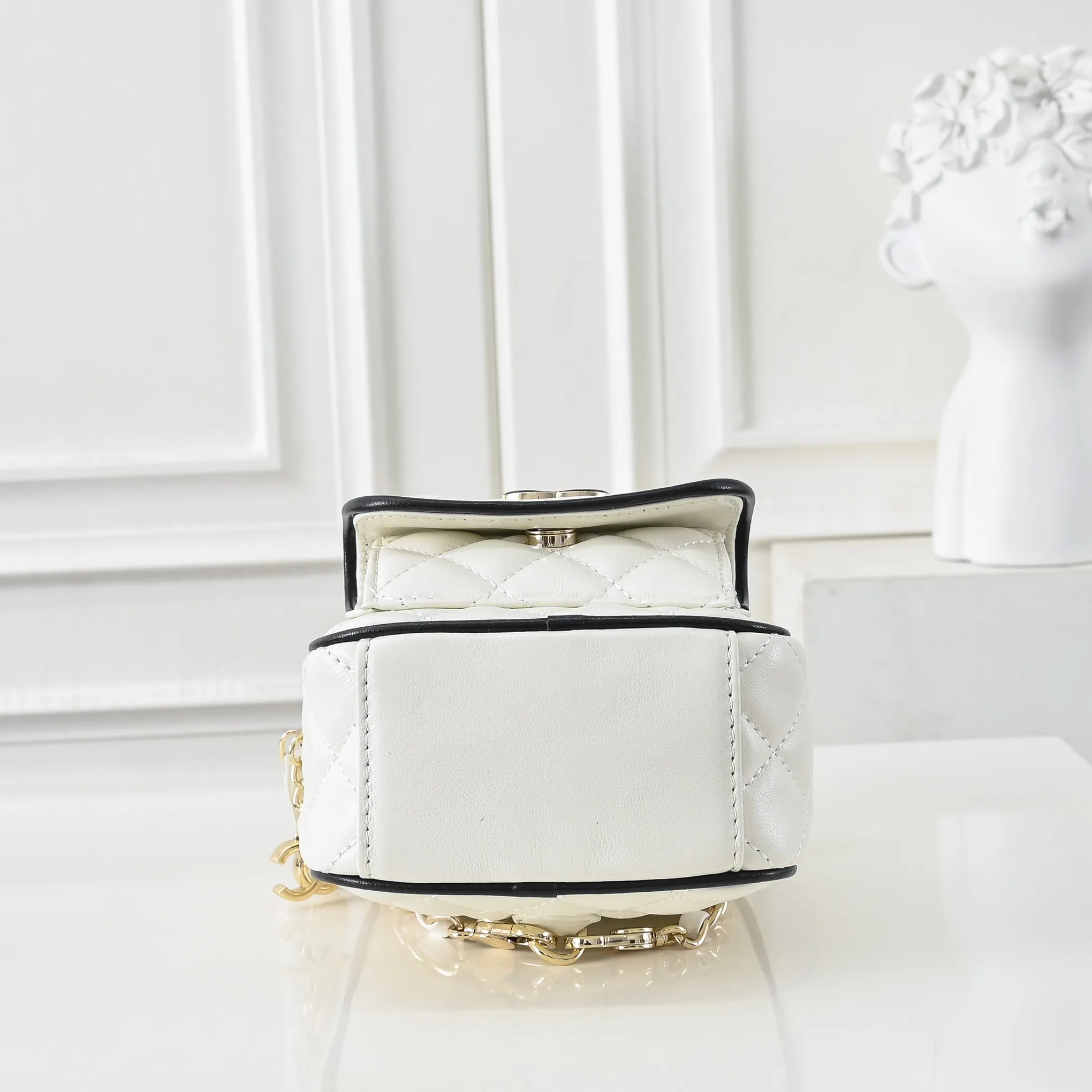 All Categories Chanel Women's Bags (Chanel) Chanel 9110