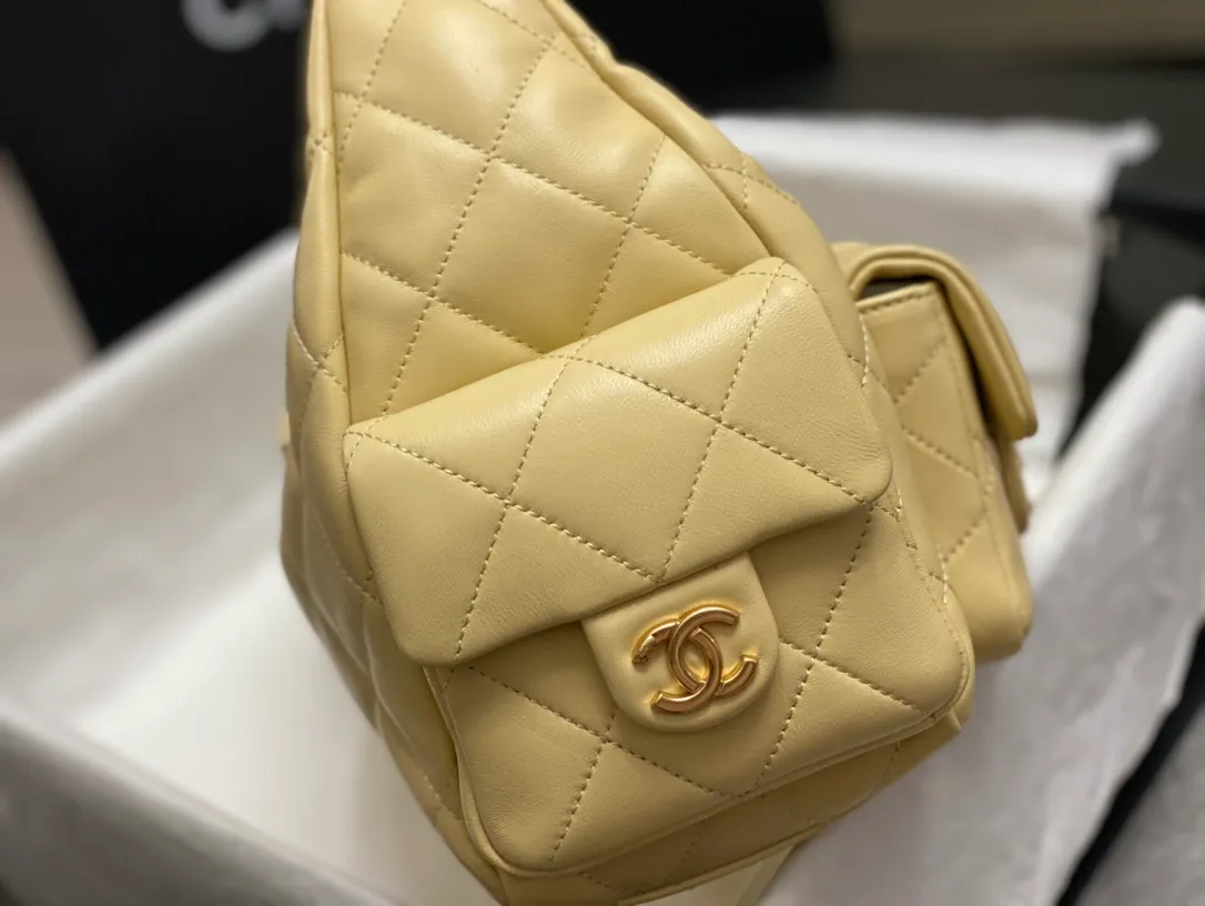 All Categories Chanel Women's Bags 2 (Chanel) Chanel Original AS5302