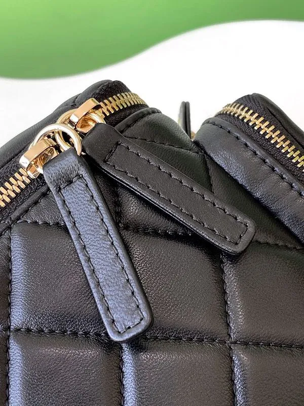 All Categories Chanel Women's Bag 2 (Chanel) Chanel Original Order AS5222