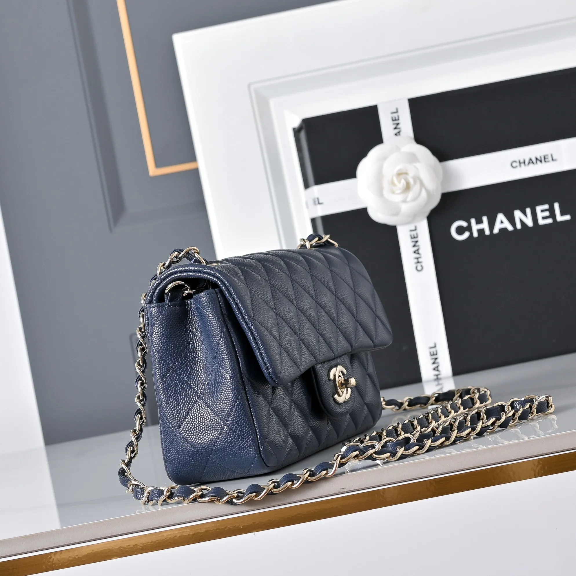 All Categories Chanel Women's Bags 2 (Chanel) Chanel Original A69900 Small Ball Pattern