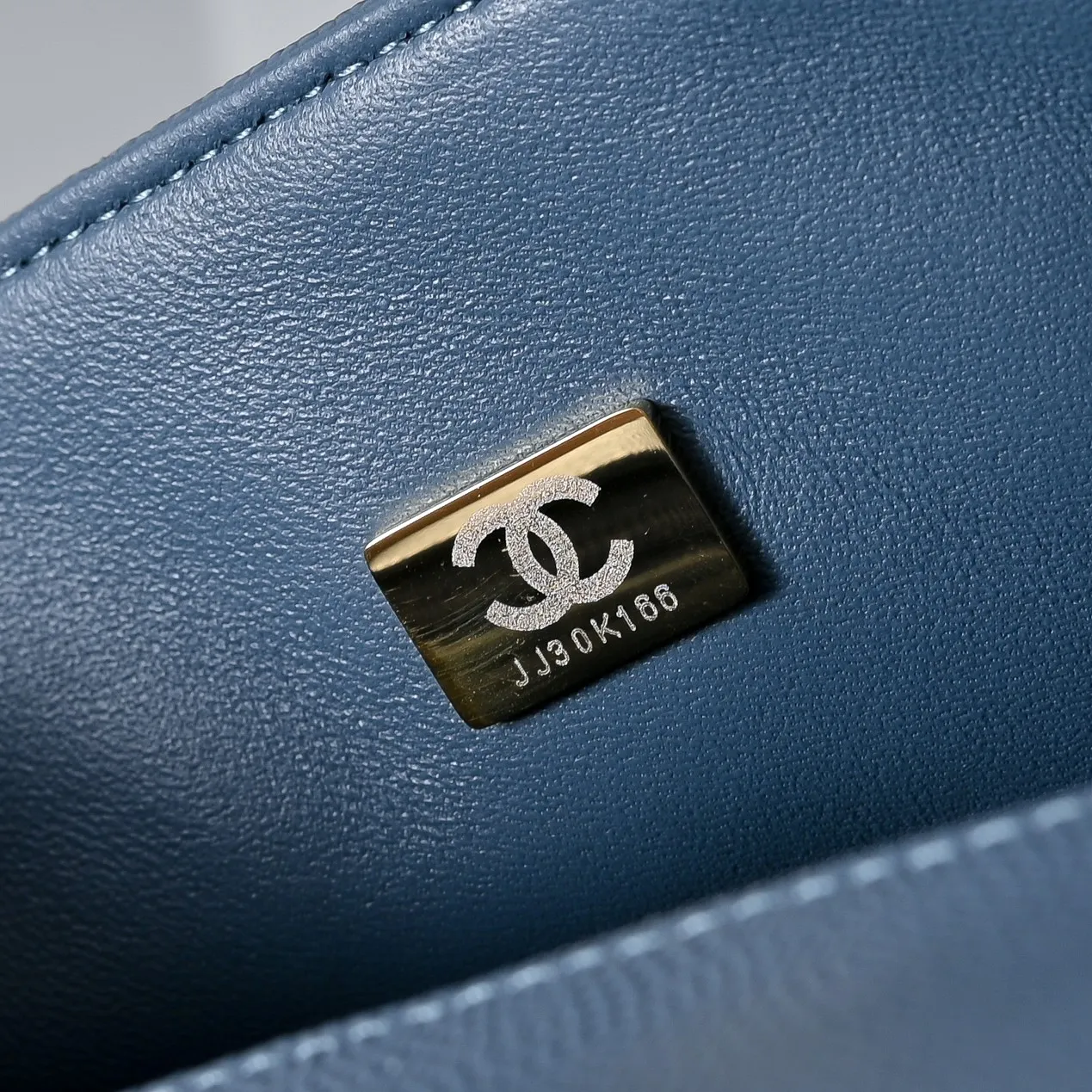 All Categories Chanel Women's Bags 2 (Chanel) Chanel Original A69900 Small Ball Pattern