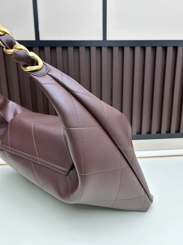 All Categories Chanel Women's Bags (Chanel) Chanel 09154 Cowhide