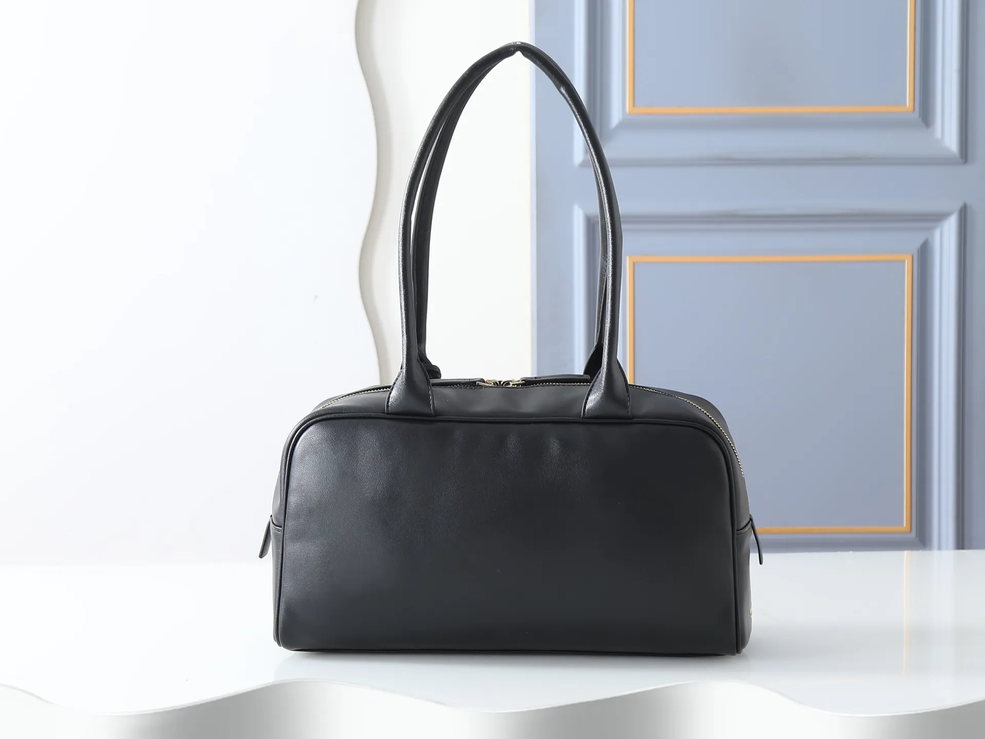 All categories Official website "Brand Women's Bags" Women's Bags 💙 Chanel 2026 new CHANEL hand-held crossbody bag