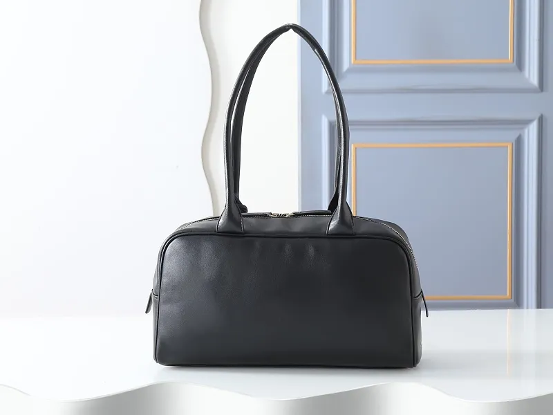 All categories Official website "Brand Women's Bags" Women's Bags 💙 Chanel 2026 new CHANEL hand-held crossbody bag