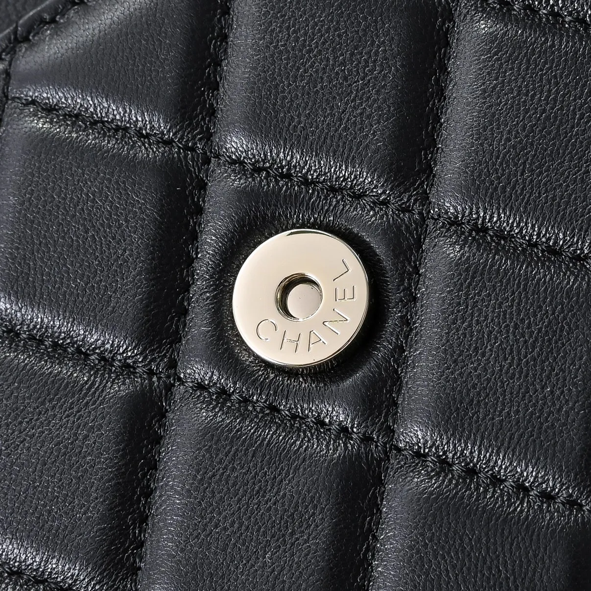 All Categories Chanel Women's Bags (Chanel) Chanel 2525