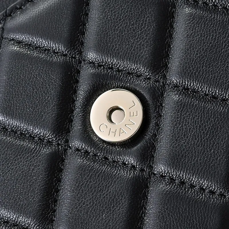 All Categories Chanel Women's Bags (Chanel) Chanel 2525