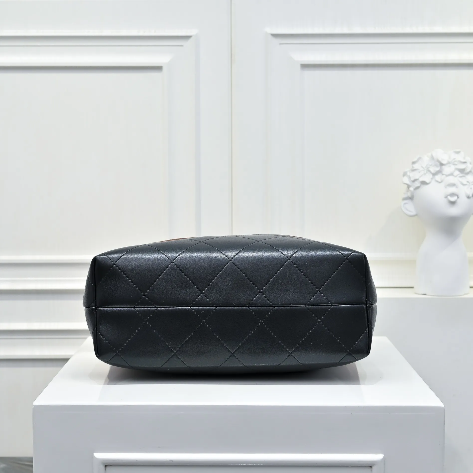 All Categories Official Website "Brand Women's Bags" Women's Bags 💙 Chanel 2025 New CHANEL Crossbody Bag