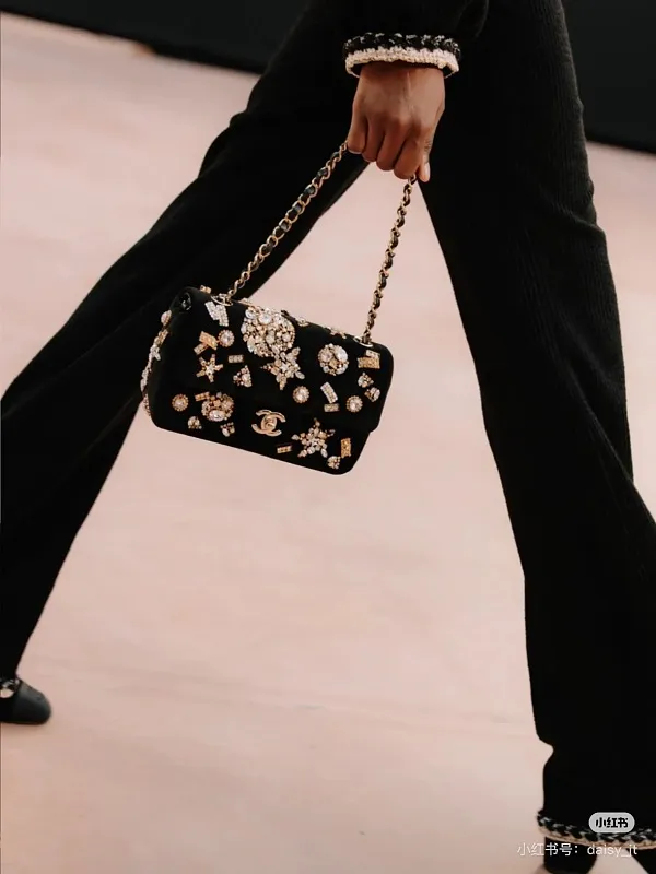 All Categories Chanel Women's Bags (Chanel) Chanel 2526