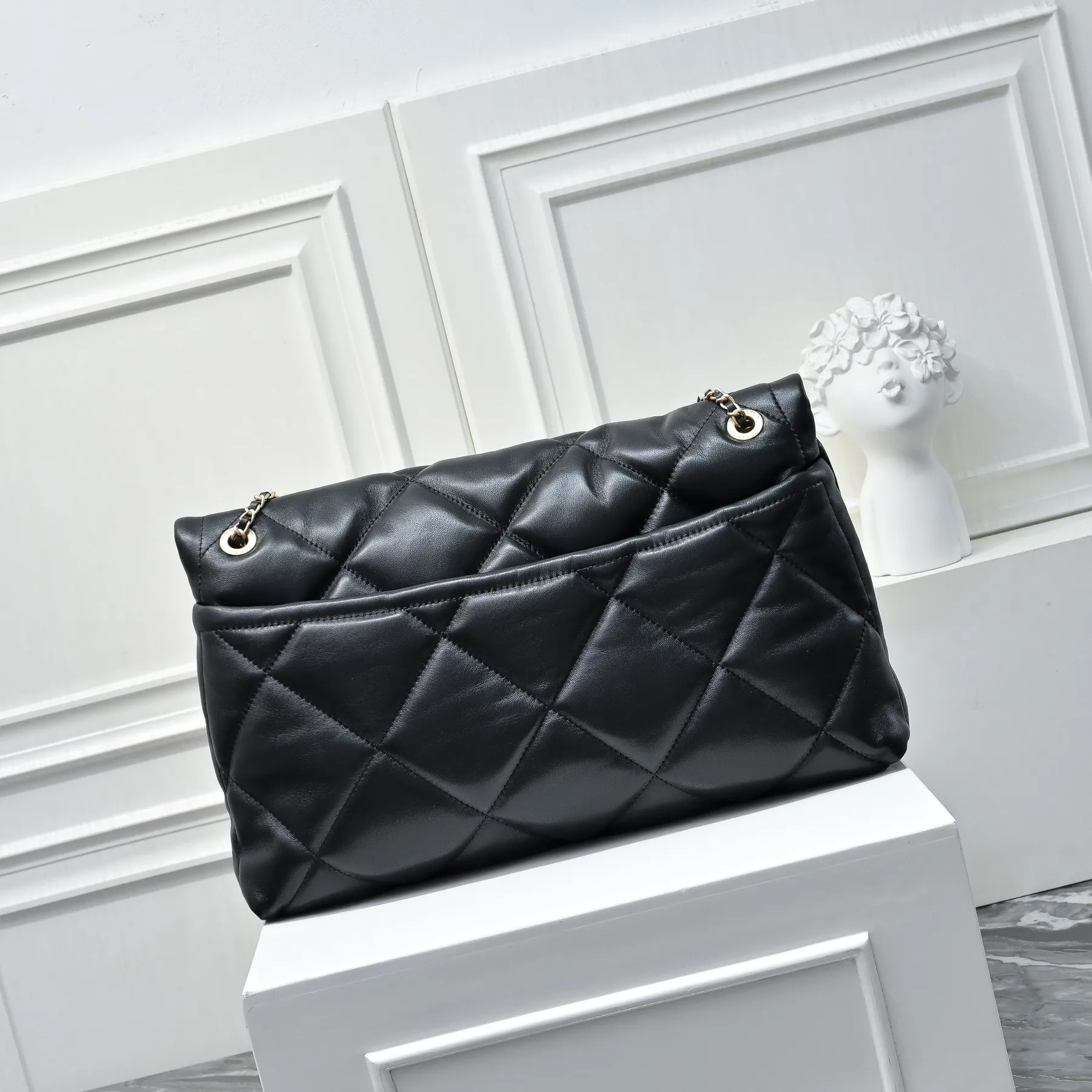 All Categories Official Website "Brand Women's Bags" Women's Bags 💙 Chanel 2025 New CHANEL Crossbody Bag