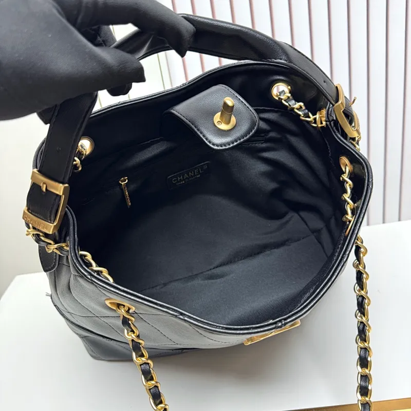 All Categories Official Website "Brand Women's Bags" Women's Bags 💙 Chanel 2026 Official Website CHANEL Crossbody Bag