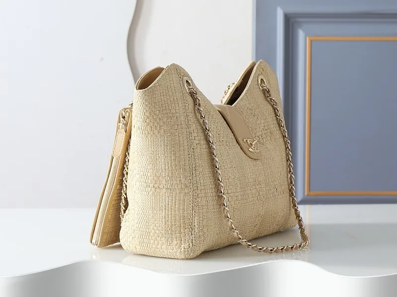 All categories Official website "Brand Women's Bags" Women's Bags 💙 Chanel 2026 new CHANEL hand-held crossbody bag