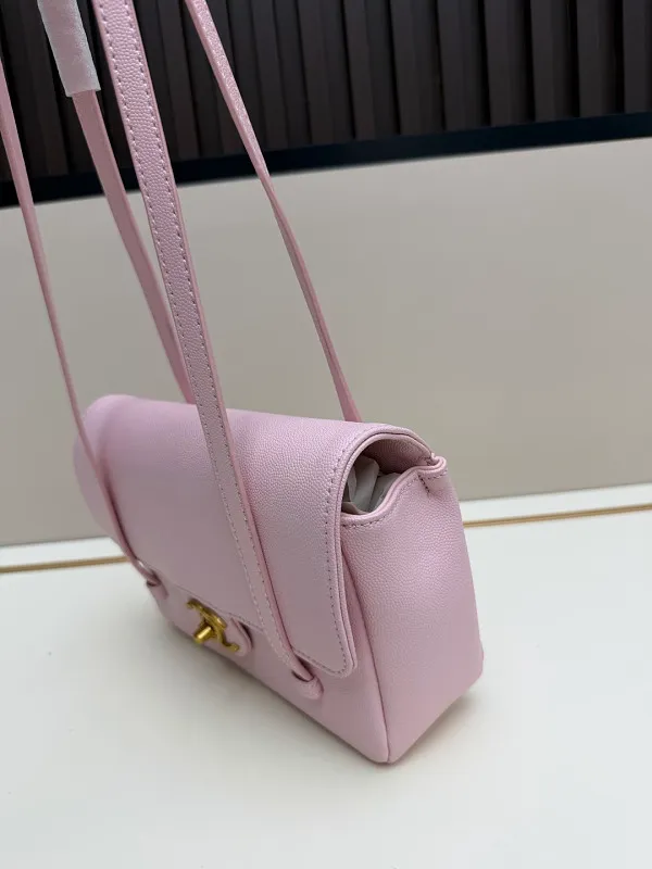All Categories Chanel Women's Bags 2 (Chanel) Chanel 2620