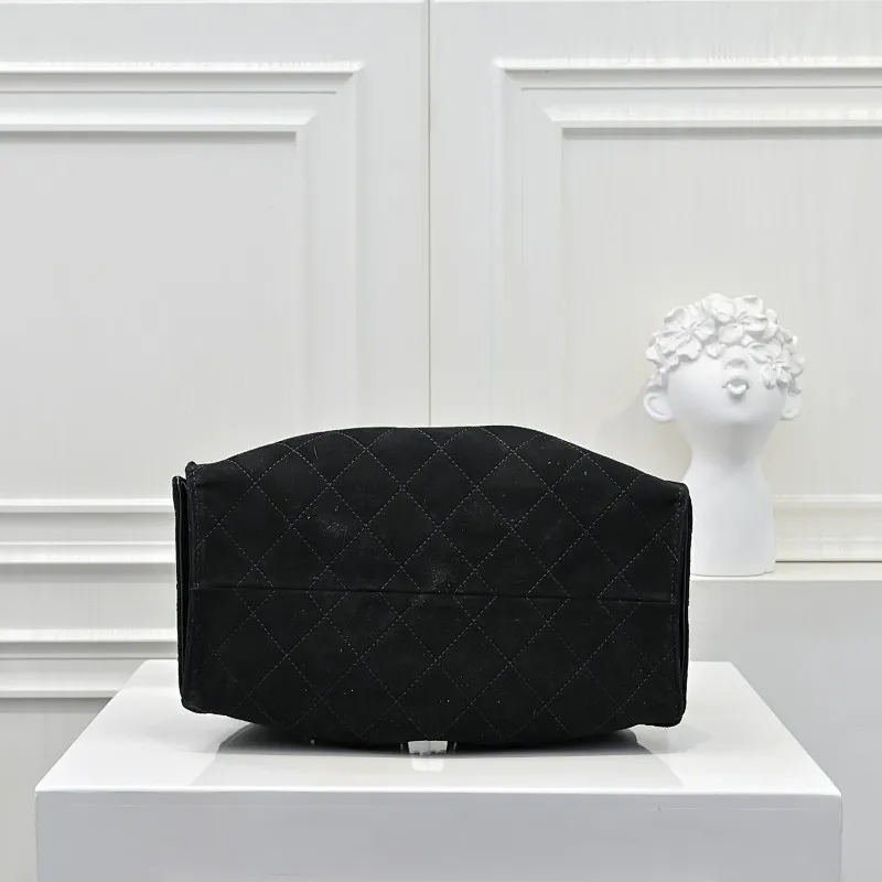 All Categories Official Website "Brand Women's Bags" Women's Bags 💙 Chanel 2025 New CHANEL Underarm Bag