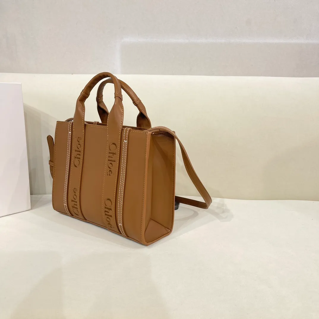 All Categories Official Website "Brand Women's Bags" Women's Bags 💙 Chloe 2023 New Chloe Full Leather Crossbody Bag Wholesale