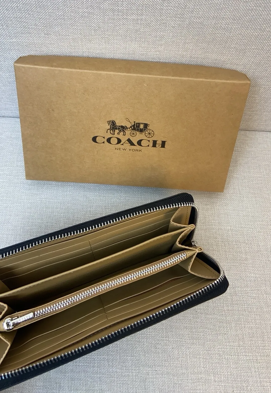 All Categories Coach Wallet (COACH) Coach CR622