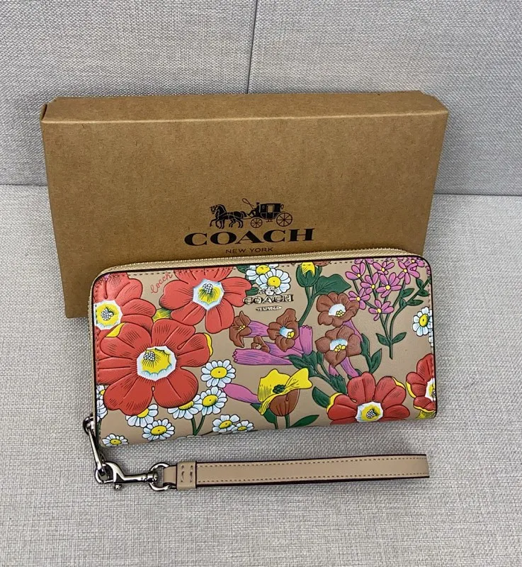 All Categories Coach Wallet (COACH) Coach CJ372