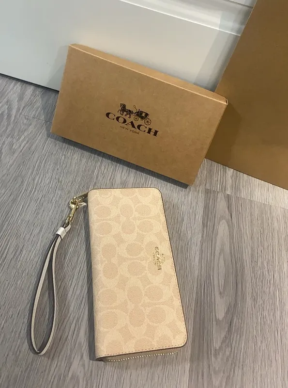 All Categories Coach Wallet (COACH) Coach CW778