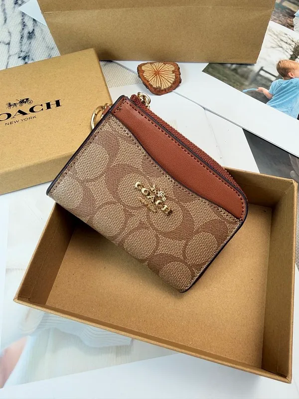 All Categories Coach Wallet (COACH) Coach C8275