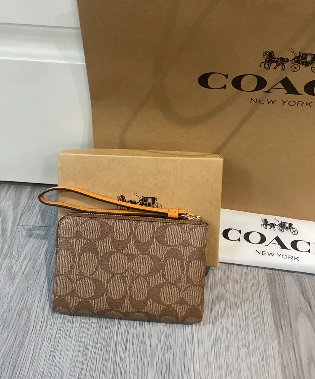 All Categories Coach Wallet (COACH) Coach CN033