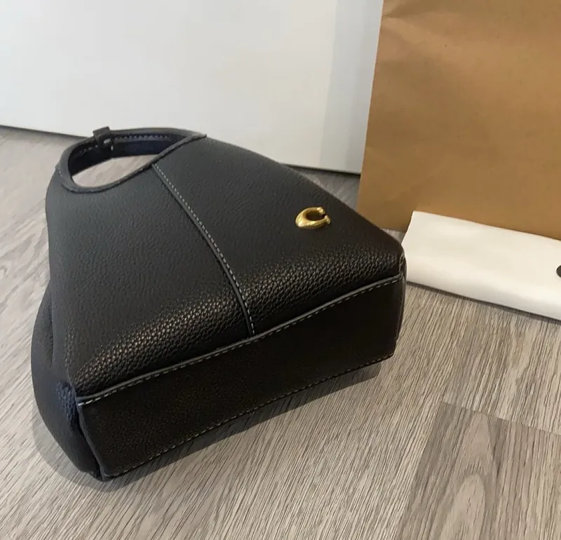 All Categories Coach Women's Bags (COACH) Coach CM545