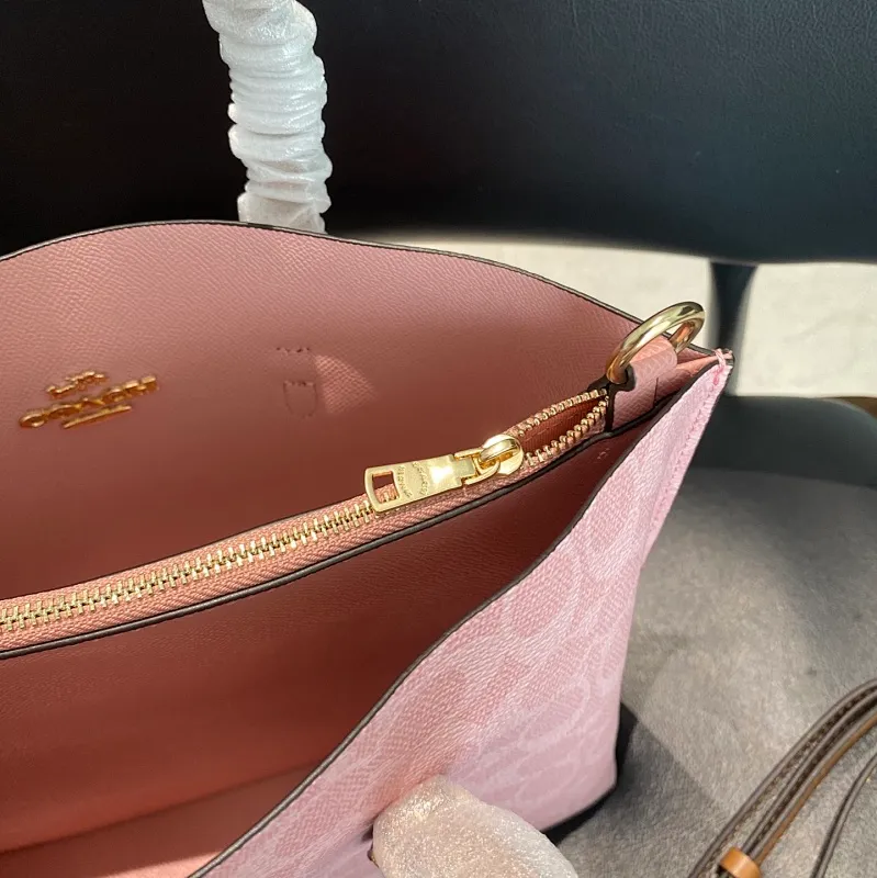 All Categories Official Website "Brand Women's Bags" Women's Bags 💙 COACH 2026 New COACH Bucket Bag