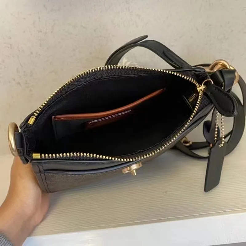 All Categories Official Website "Brand Women's Bags" Women's Bags 💙 COACH 2023 latest COACH crossbody bag