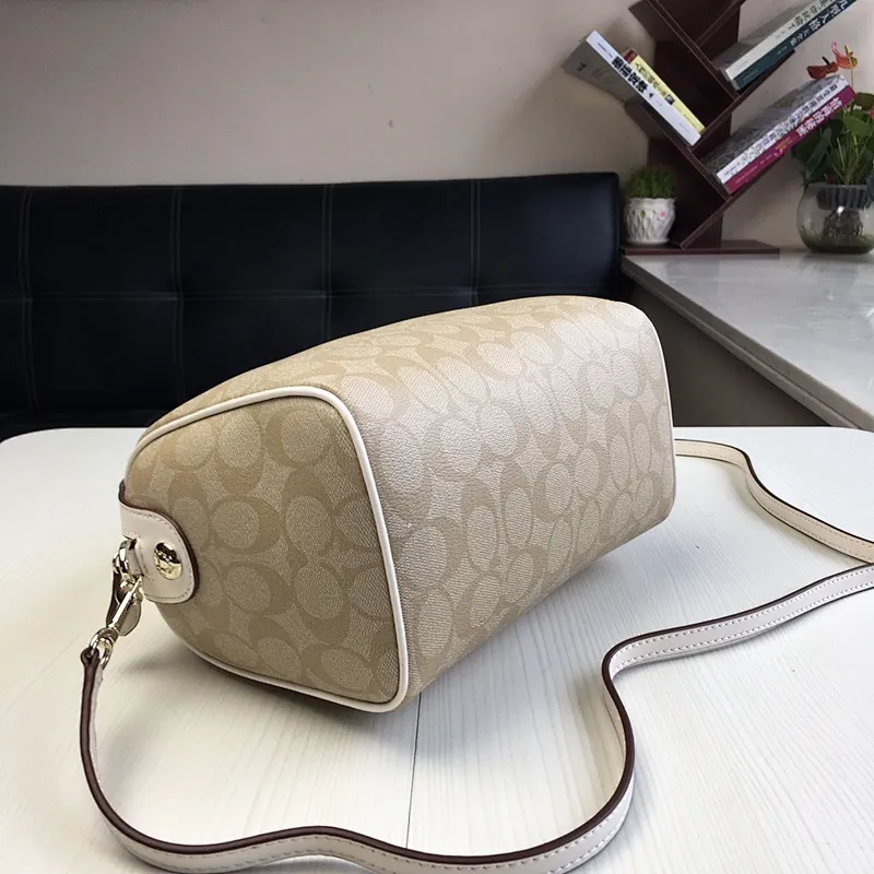 All Categories Official Website "Brand Women's Bags" Women's Bags 💙 COACH 2023 latest COACH crossbody bag