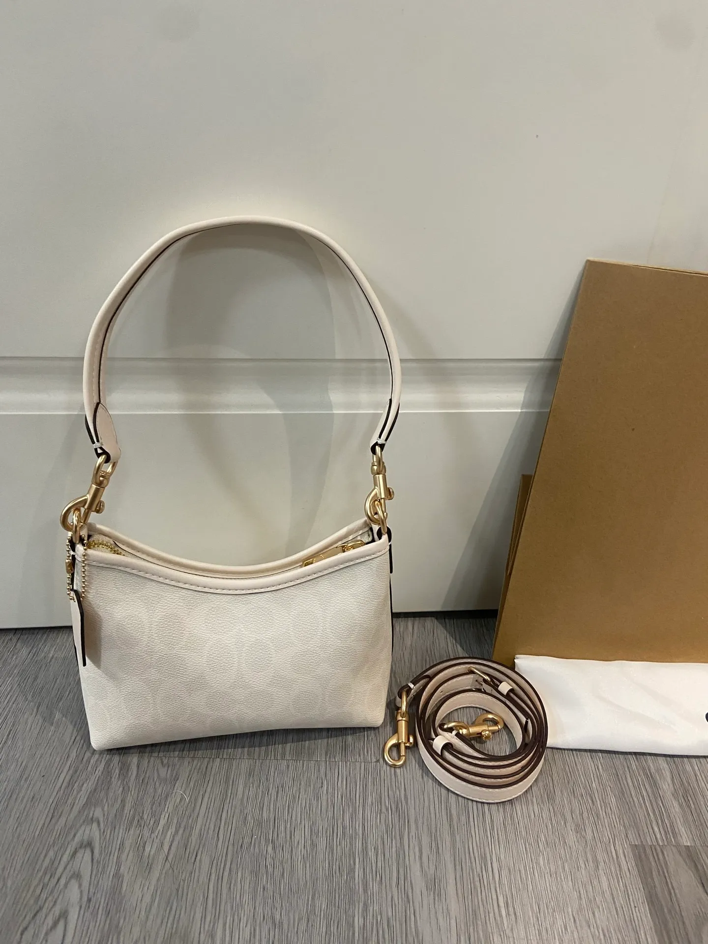 All Categories Coach Women's Bags (COACH) Coach CBH15