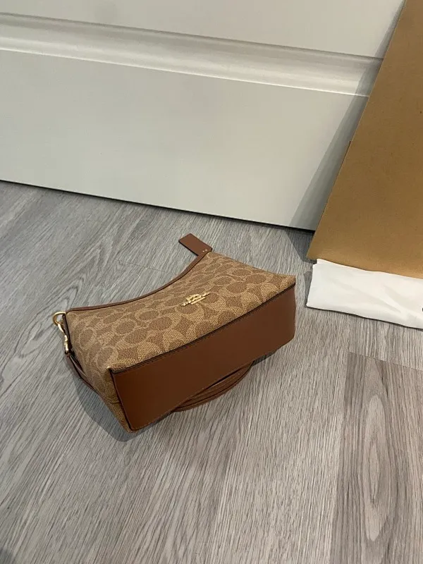 All Categories Coach Women's Bags (COACH) Coach CBH15
