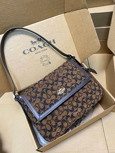 All Categories Official Website "Brand Women's Bags" Women's Bags 💙 COACH 2026 New COACH Underarm Bag